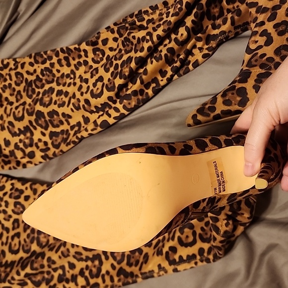 Thigh high heals - Picture 3 of 5